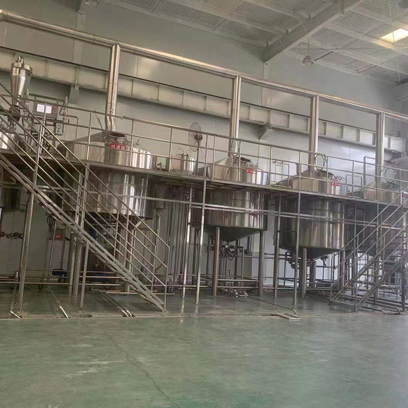 东川精酿啤酒设备厂—平面布置、设备设计、制造、调试、培训等一条龙服务_COPY